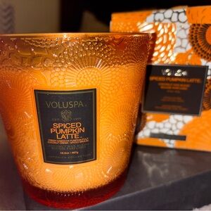 Voluspa Spiced Pumpkin Latte Candle
